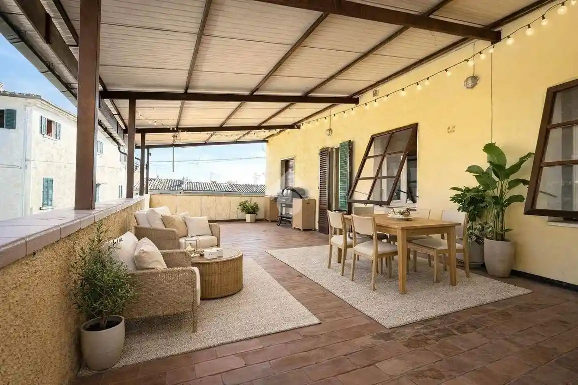 Casa indipendente in vendita a Pistoia