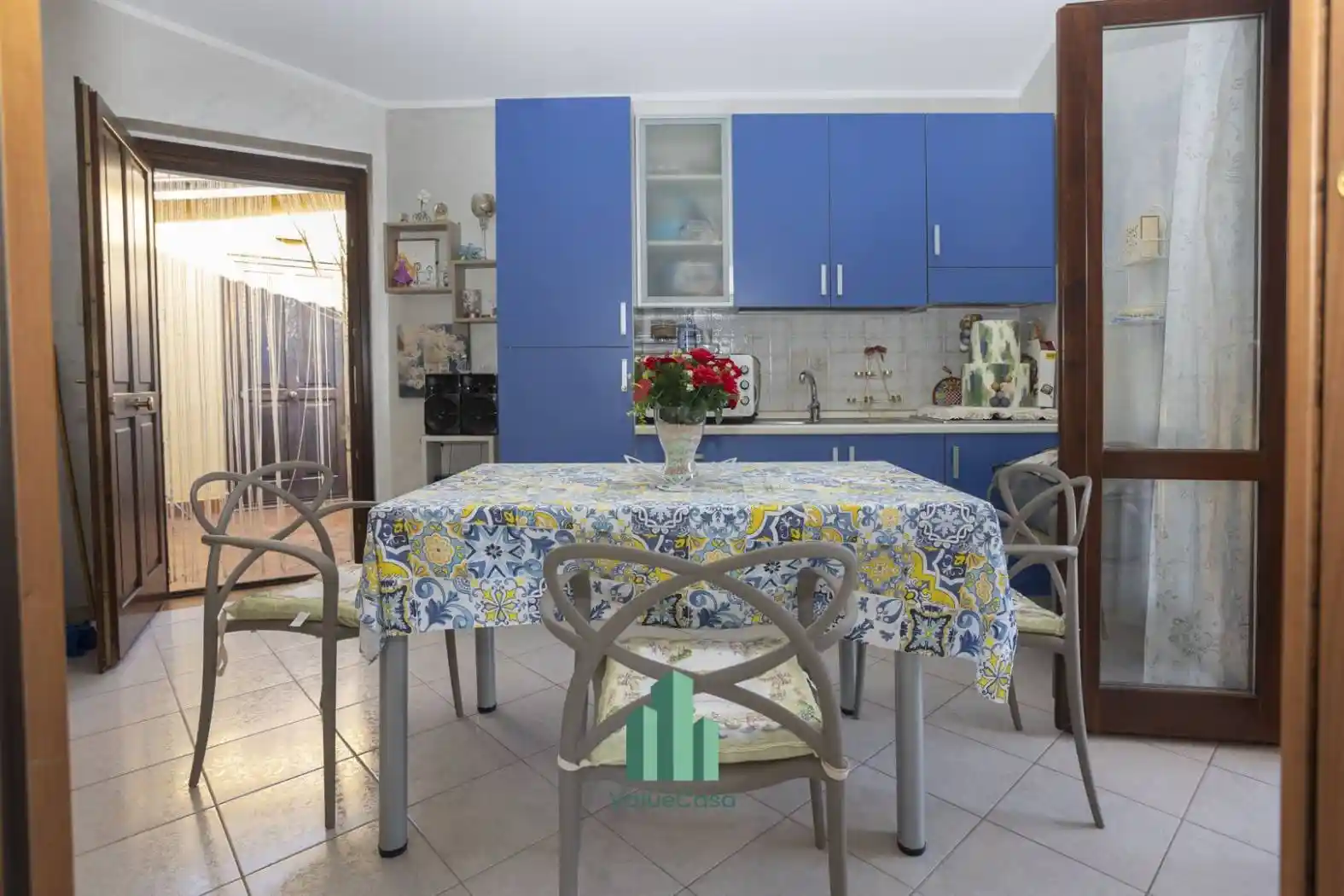 Villa in vendita a Campofelice di Roccella