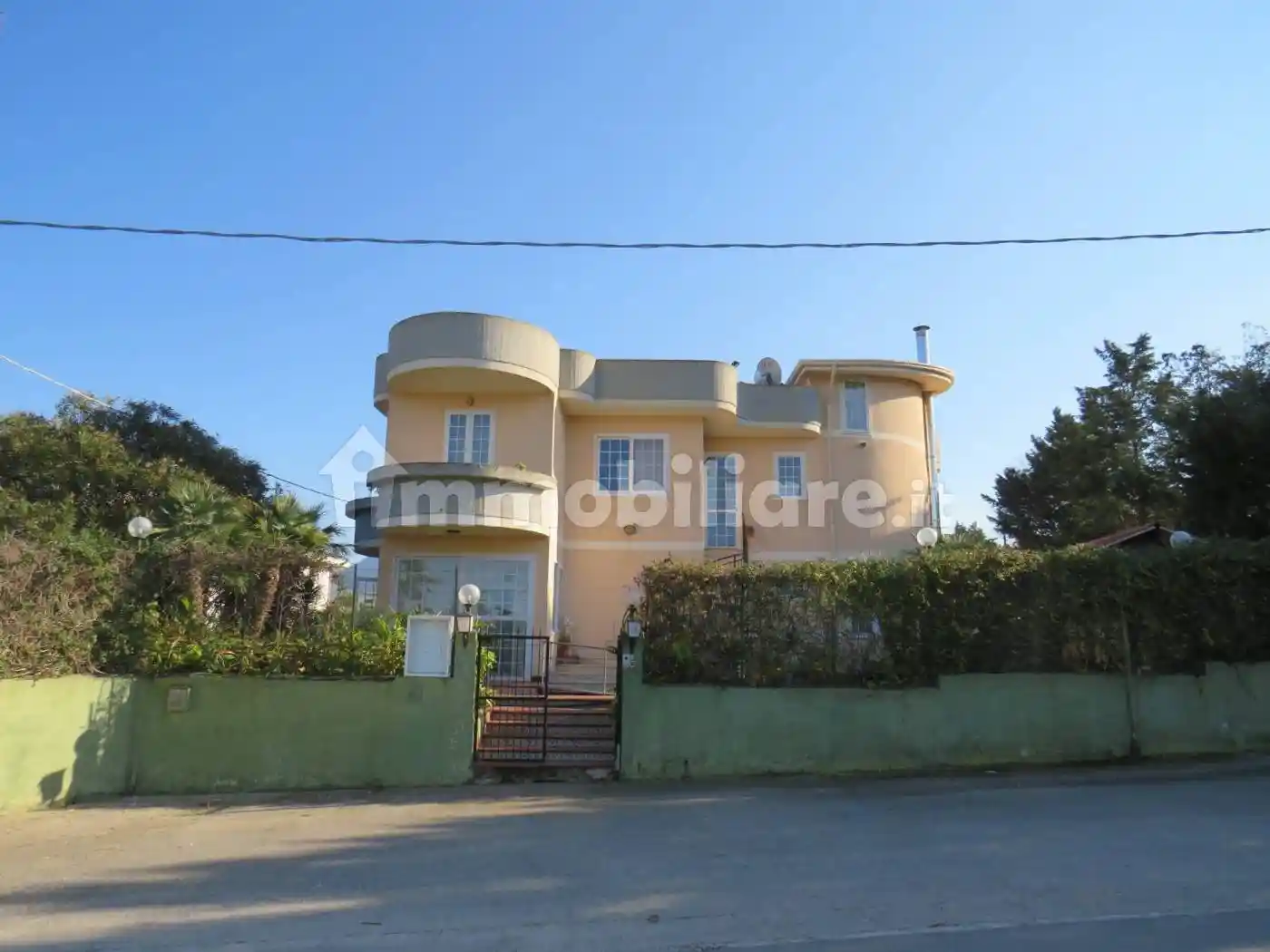 Palazzo - Edificio in vendita a Partinico