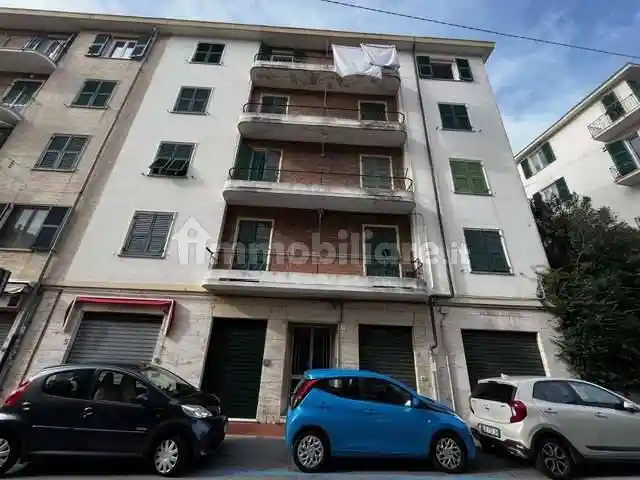 Appartamento in vendita a Albisola Superiore