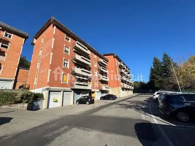 Appartamento in vendita a Alto Reno Terme