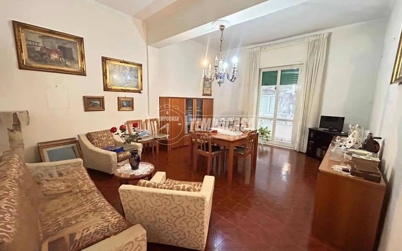 Appartamento in vendita a Napoli