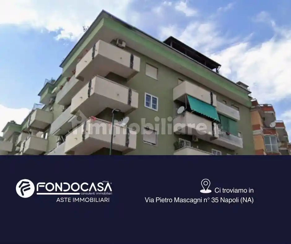 Appartamento in vendita a Napoli