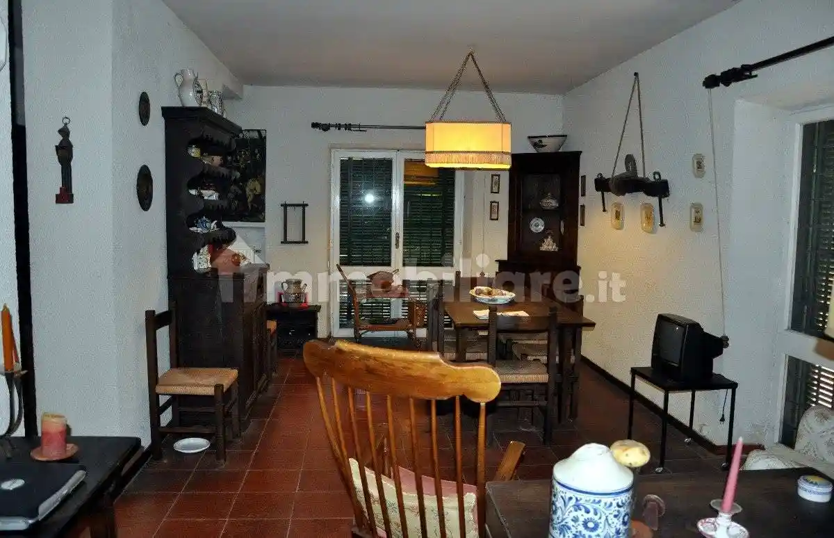 Villa in vendita a Sutri