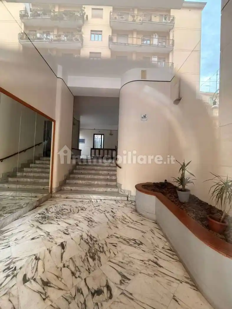 Appartamento in vendita a Salerno