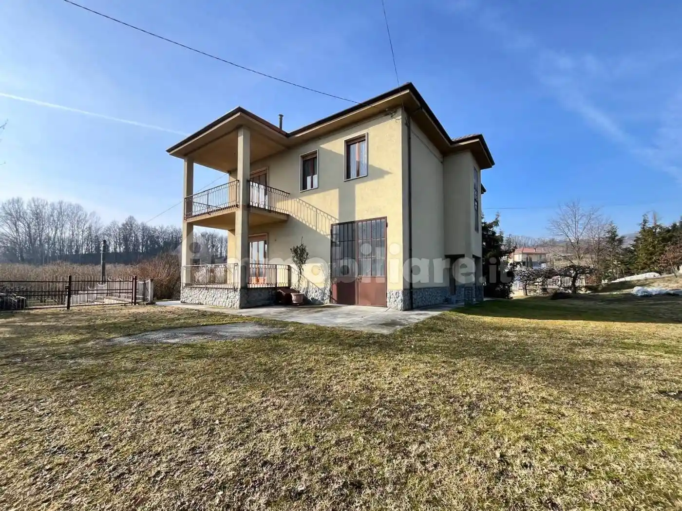 Villa in vendita a Canale