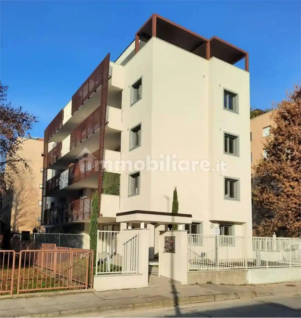 Appartamento in vendita a Monza