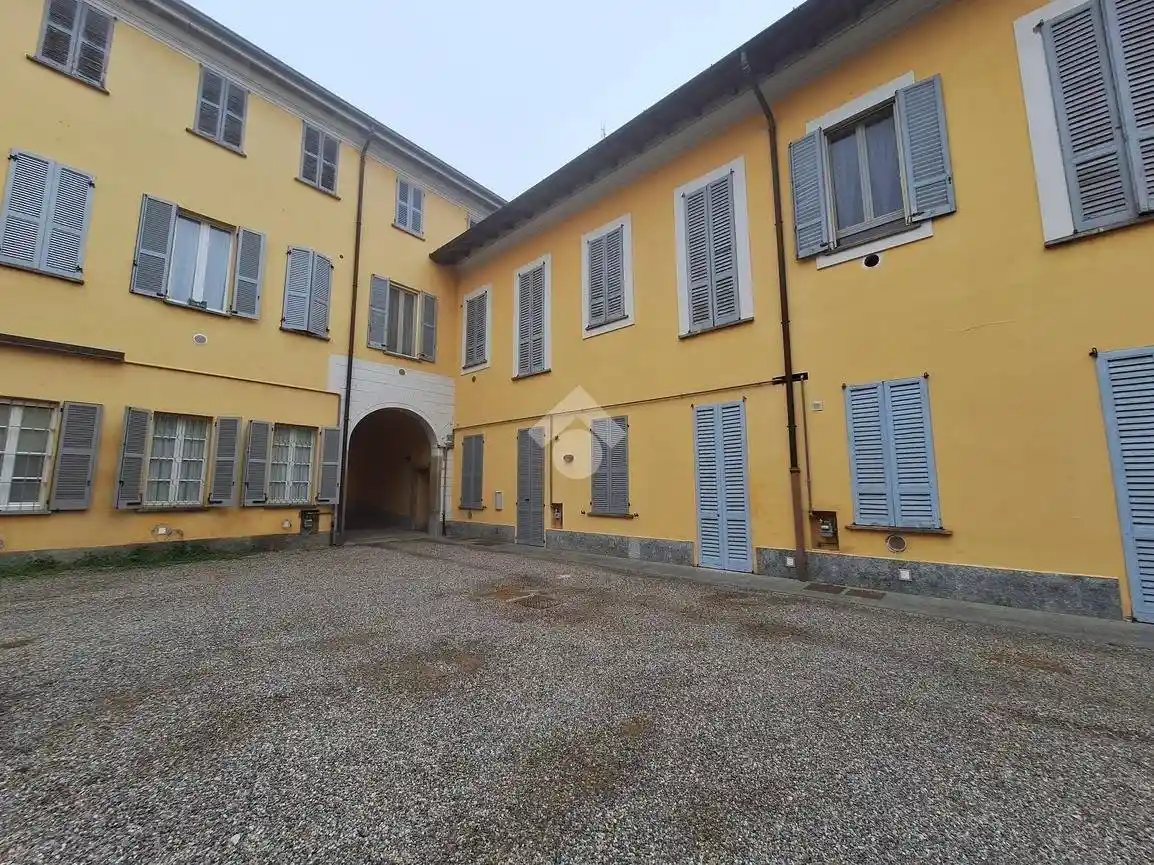 Rustico - Casale in vendita a Magenta