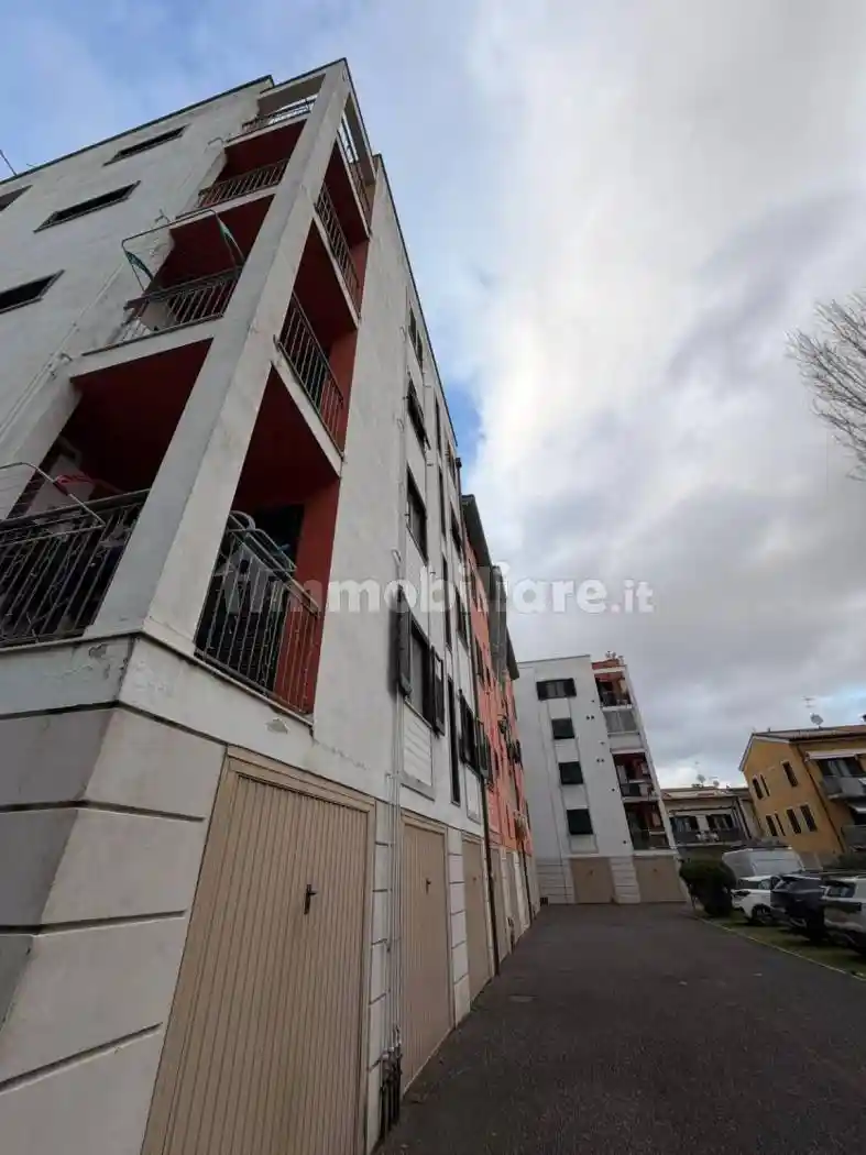 Appartamento in vendita a Livorno