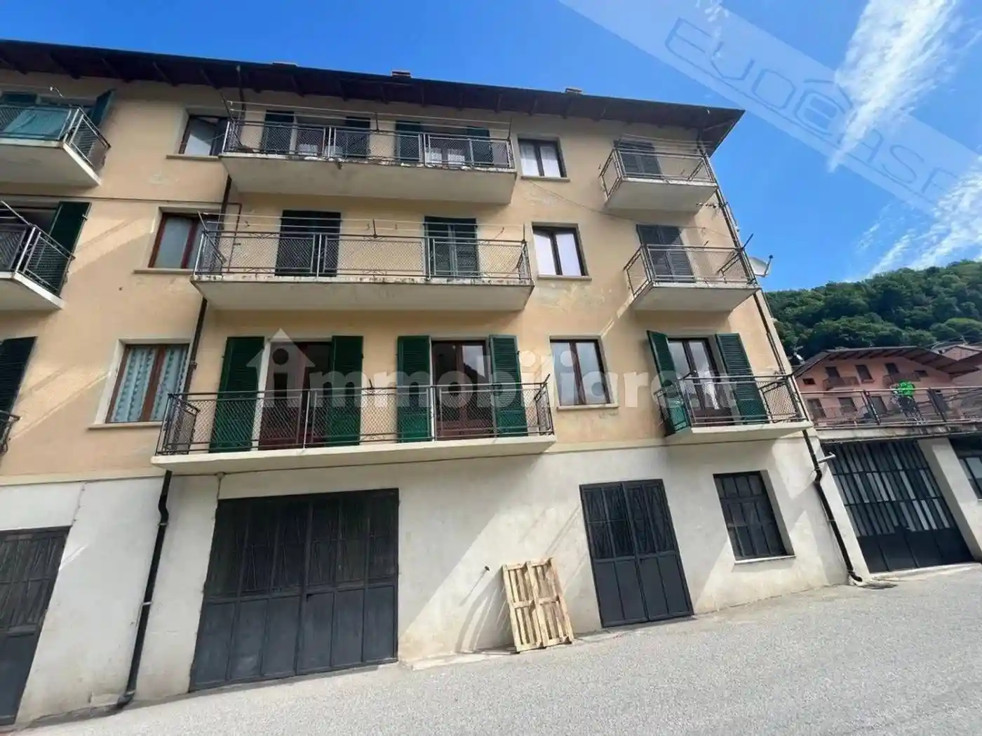 Appartamento in vendita a Perrero