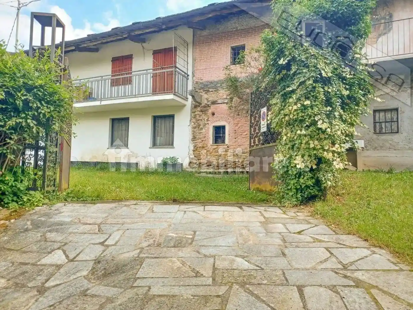 Villa in vendita a Barge