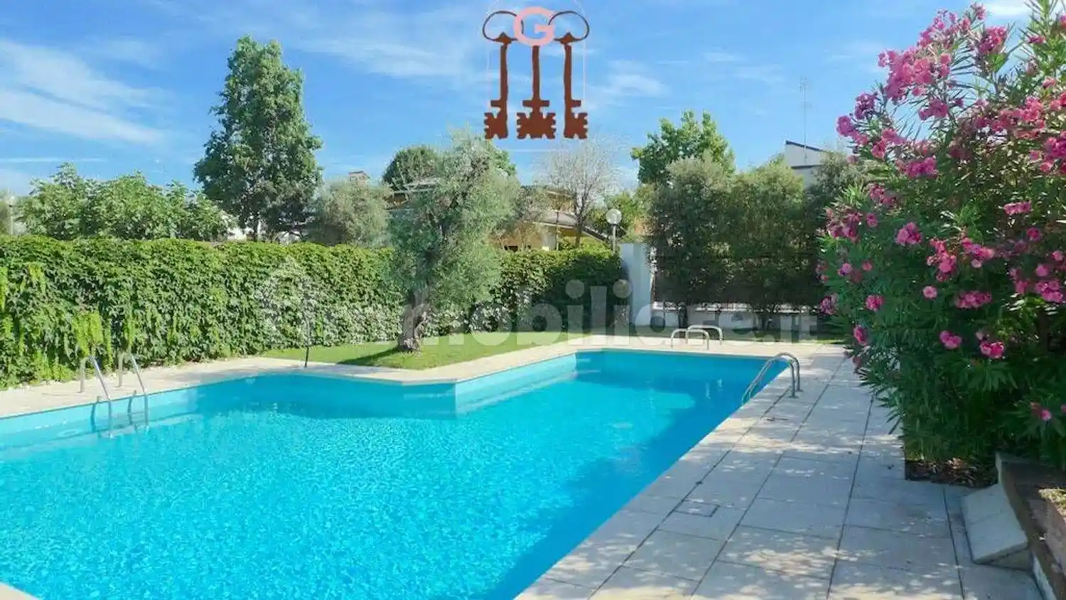 Villa in vendita a Paese