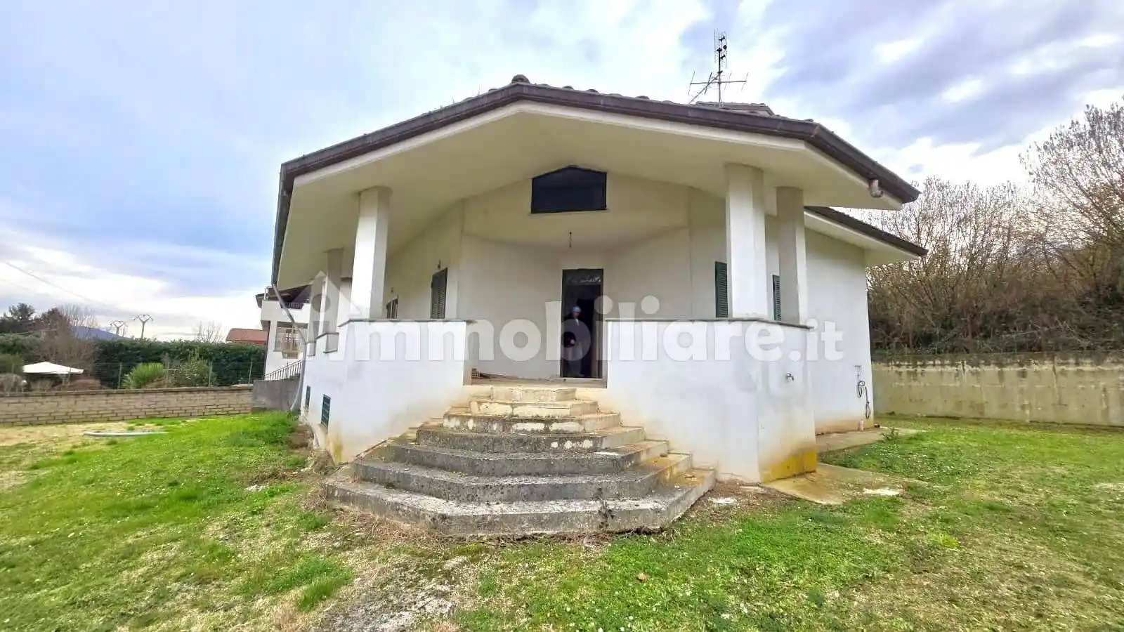 Villa in vendita a Labico