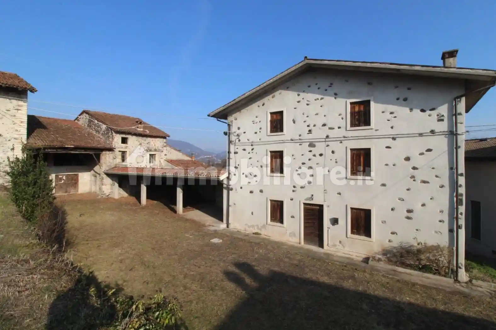 Rustico - Casale in vendita a Brogliano