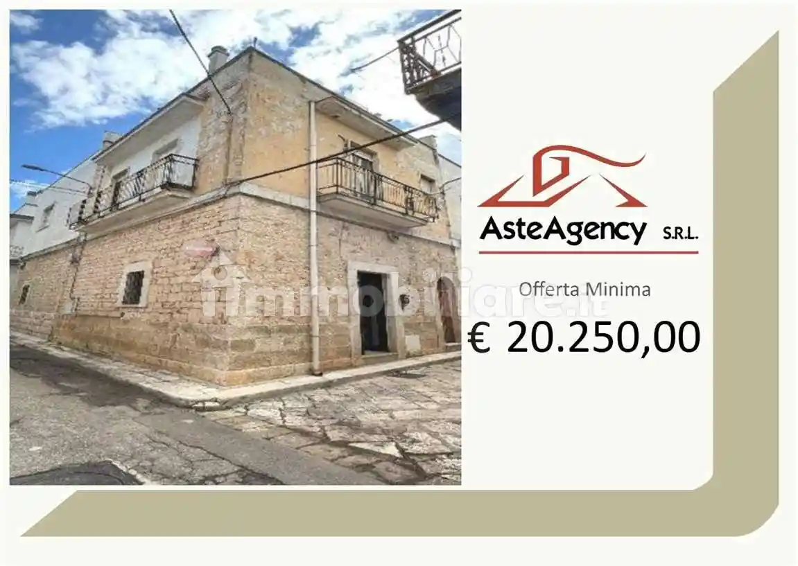 Casa indipendente in vendita a Turi