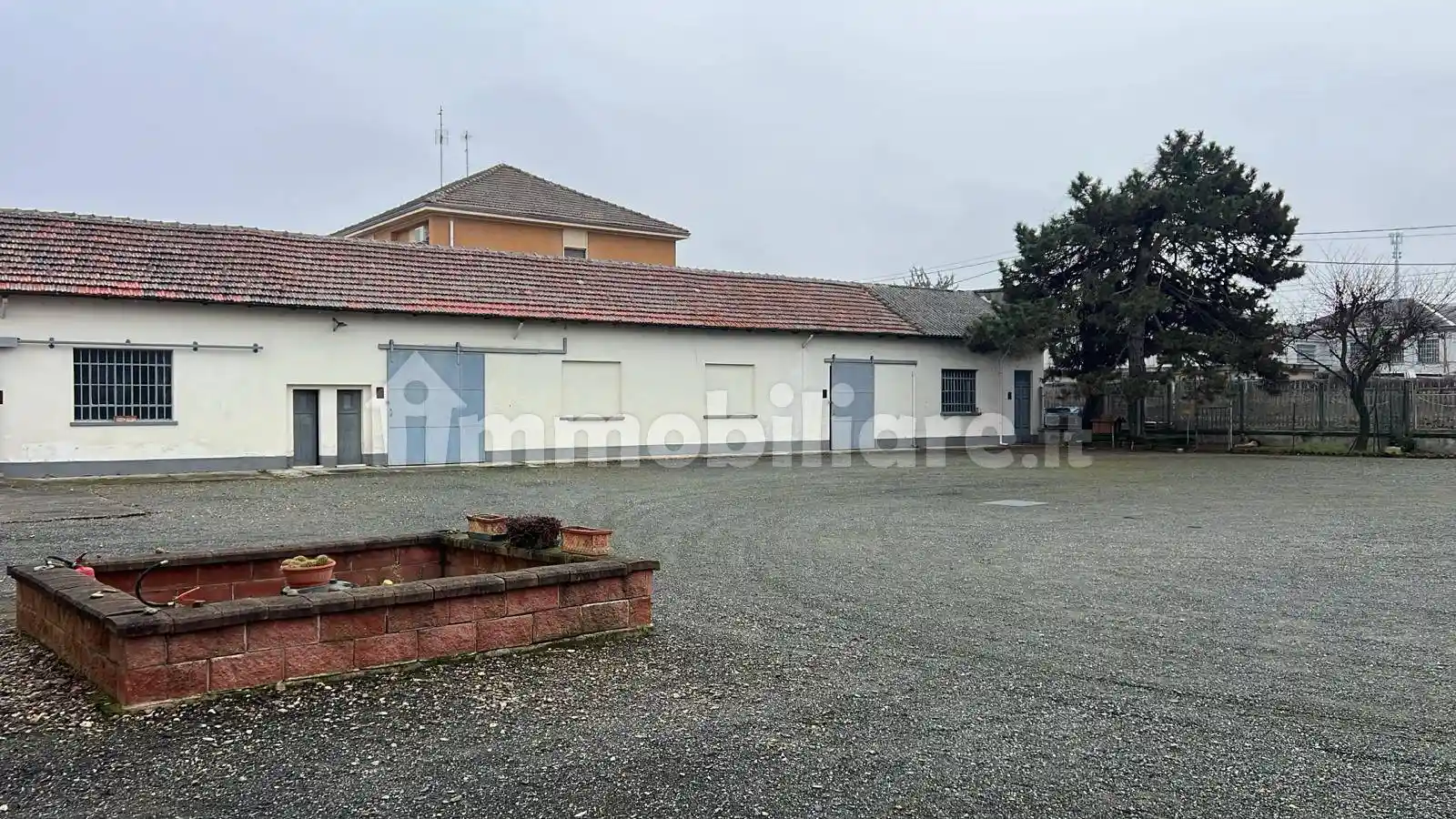 Palazzo - Edificio in vendita a Alessandria