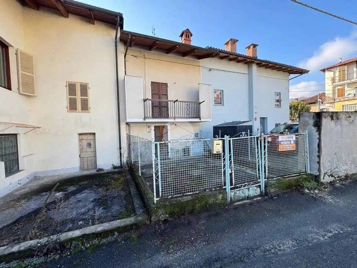 Casa indipendente in vendita a Giaveno