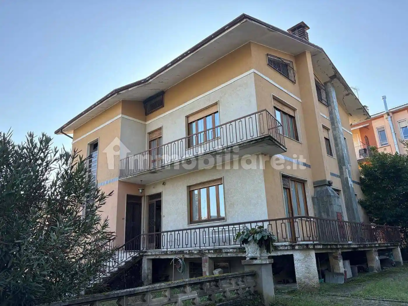 Casa indipendente in vendita a Lugagnano Val d'Arda