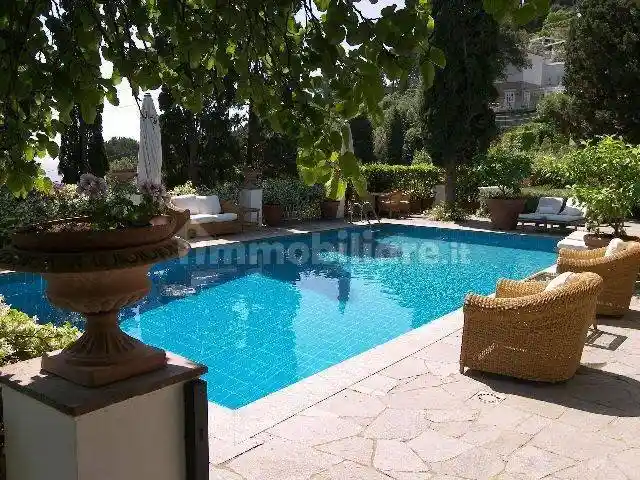 Villa in affitto a Capri