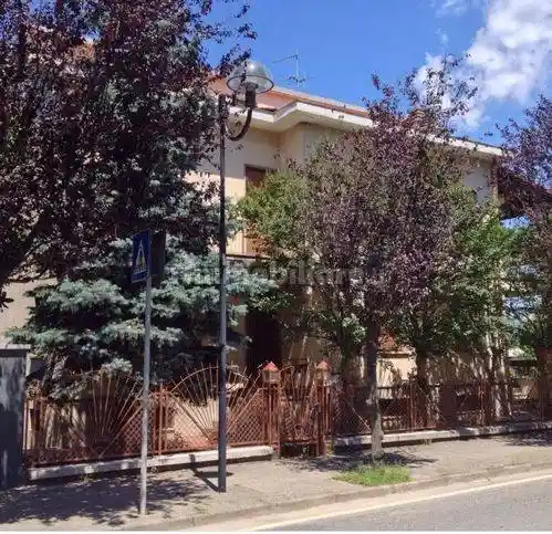 Casa indipendente in vendita a Canelli