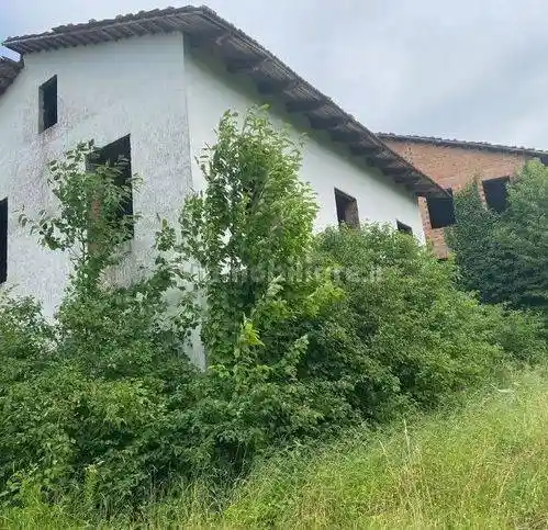 Villa in vendita a Montiglio Monferrato