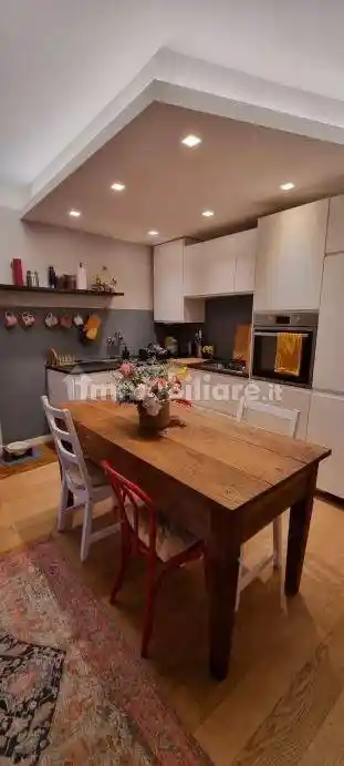 Appartamento in vendita a Casnate con Bernate