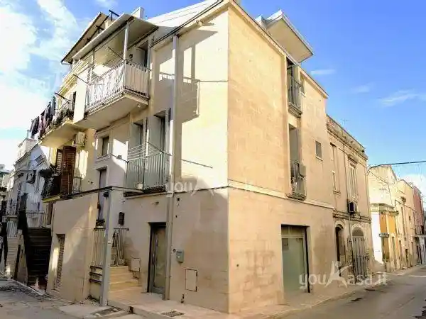 Appartamento in vendita a Adelfia