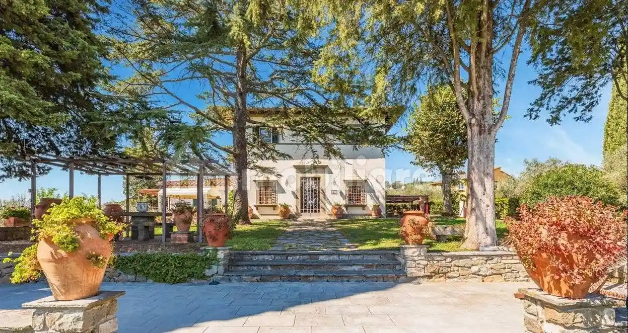 Villa in vendita a San Casciano in Val di Pesa