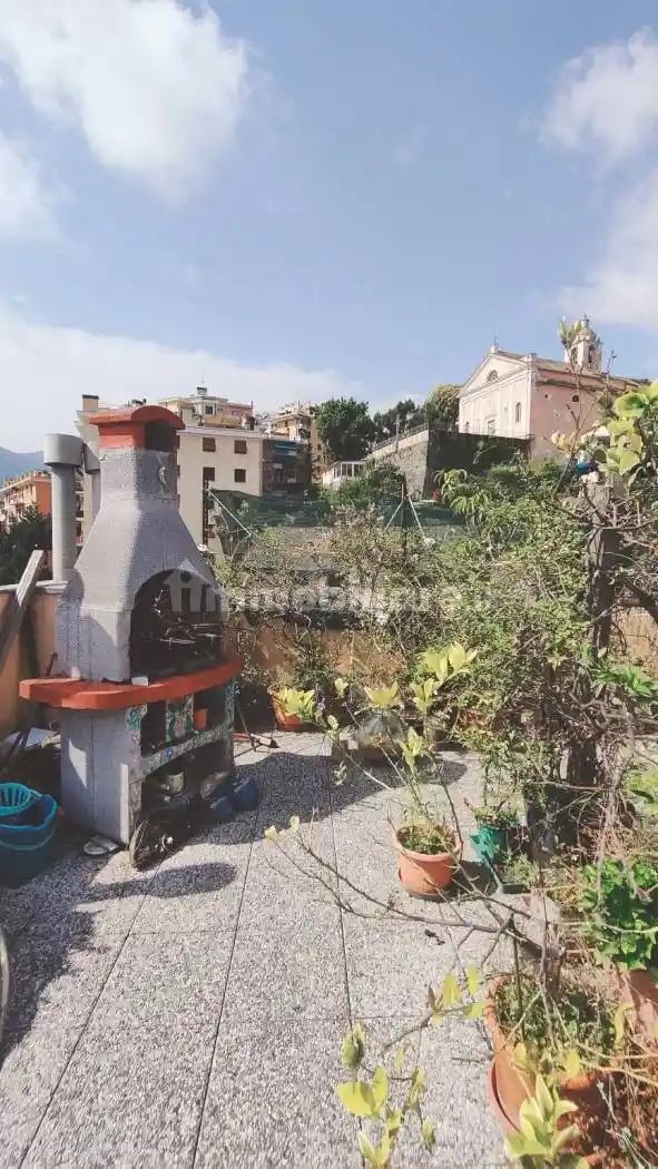 Appartamento in vendita a Genova