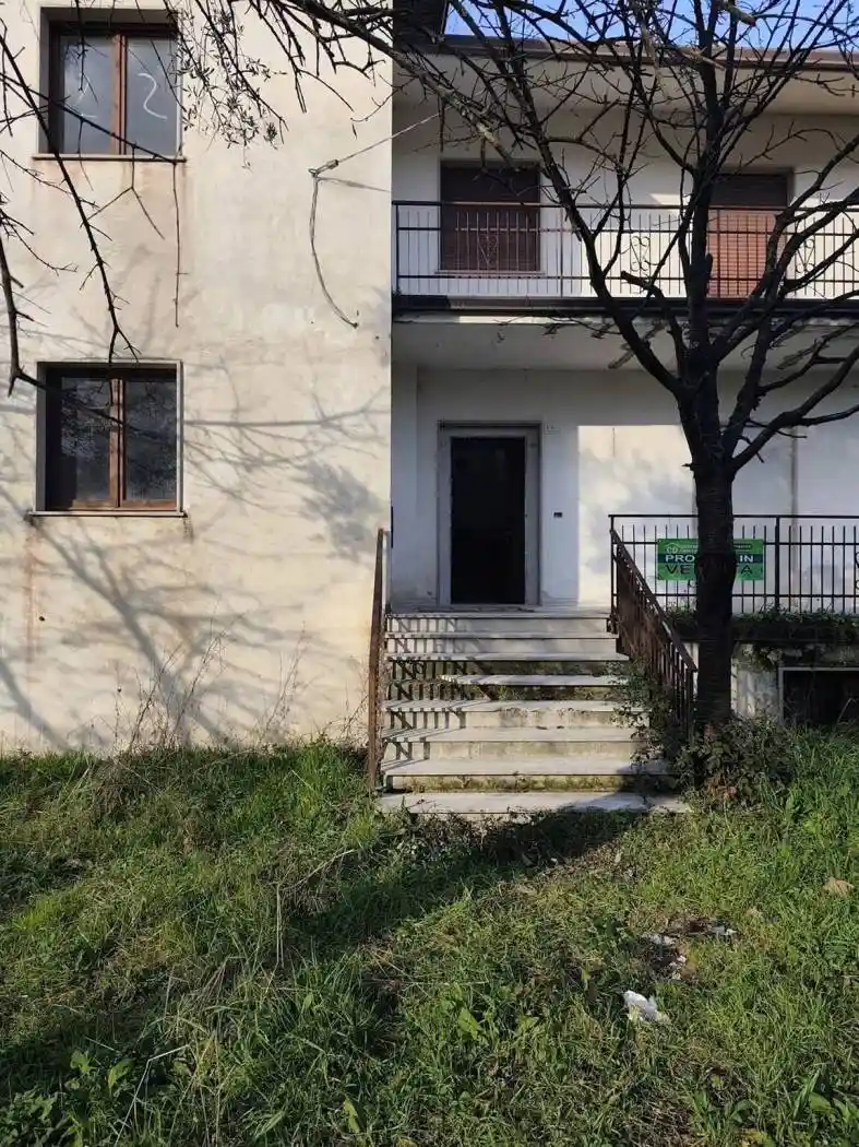 Villa in vendita a Taurasi