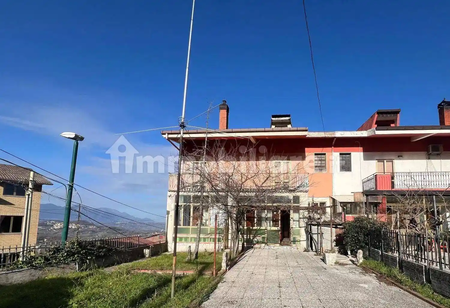 Villa in vendita a Chiusano di San Domenico