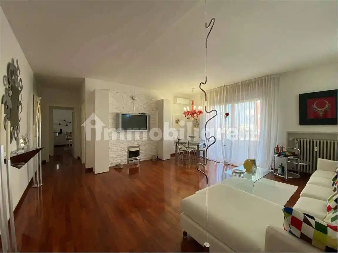 Appartamento in vendita a Modena