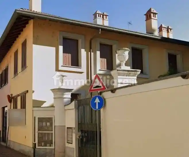 Villetta a schiera in vendita a Buscate