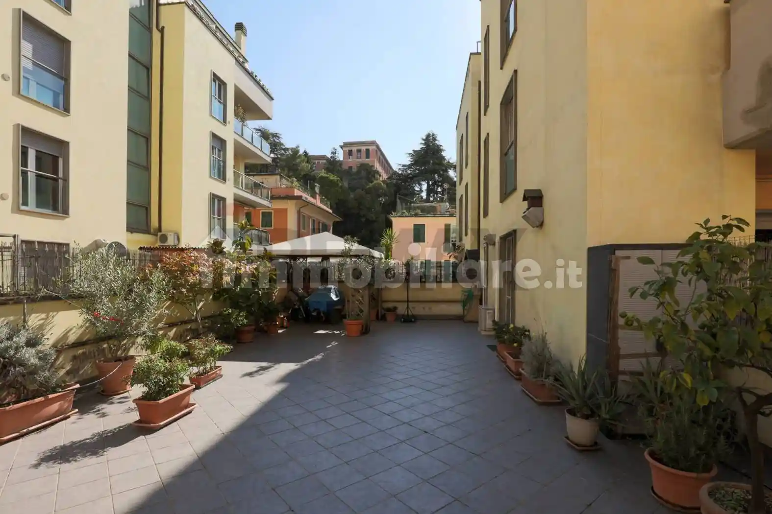 Appartamento in vendita a Genova