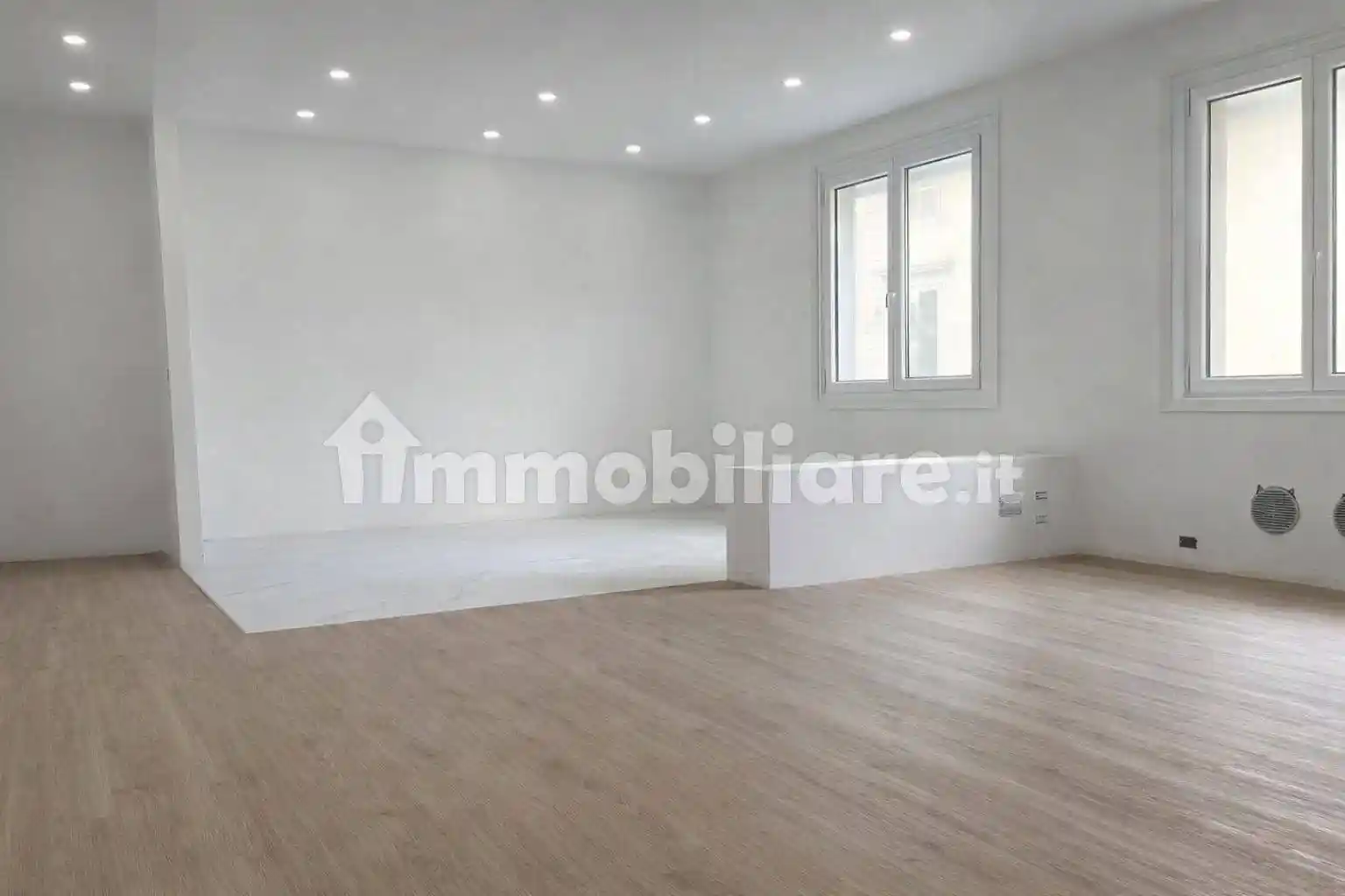 Appartamento in vendita a Livorno