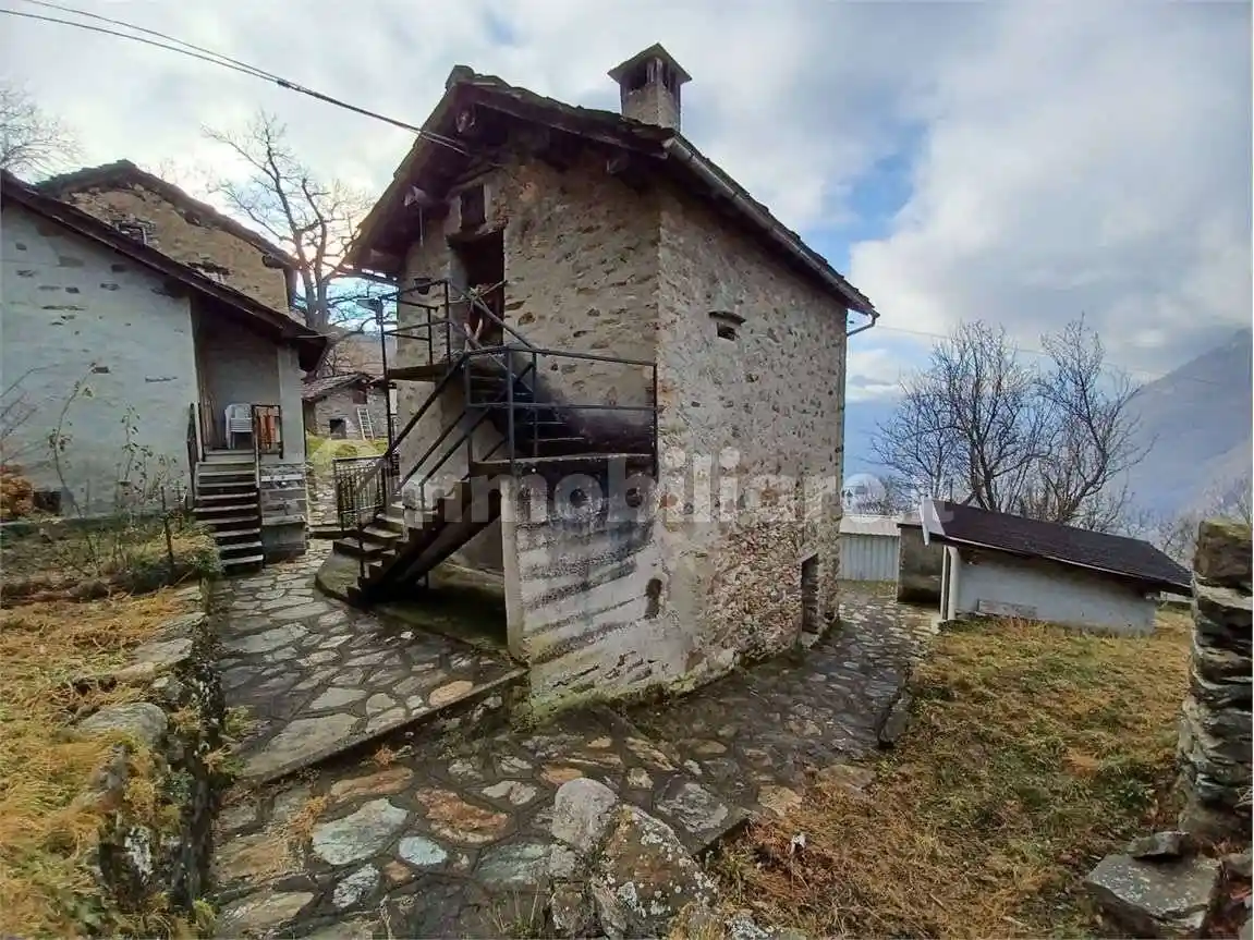 Rustico - Casale in vendita a Pont-Saint-Martin