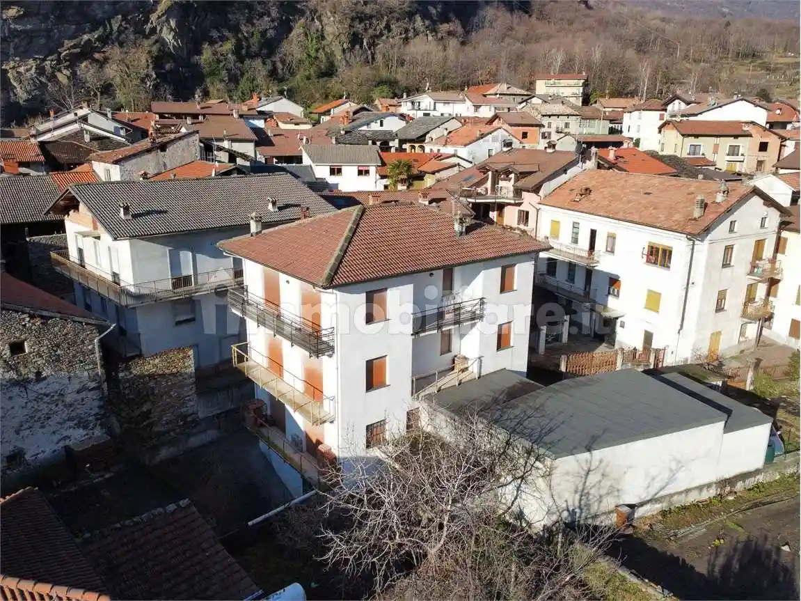 Casa indipendente in vendita a Tavagnasco