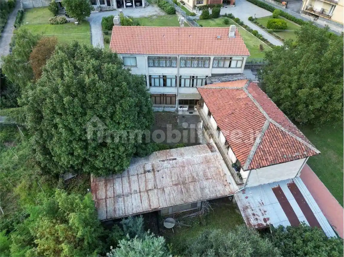 Casa indipendente in vendita a Borgofranco d'Ivrea