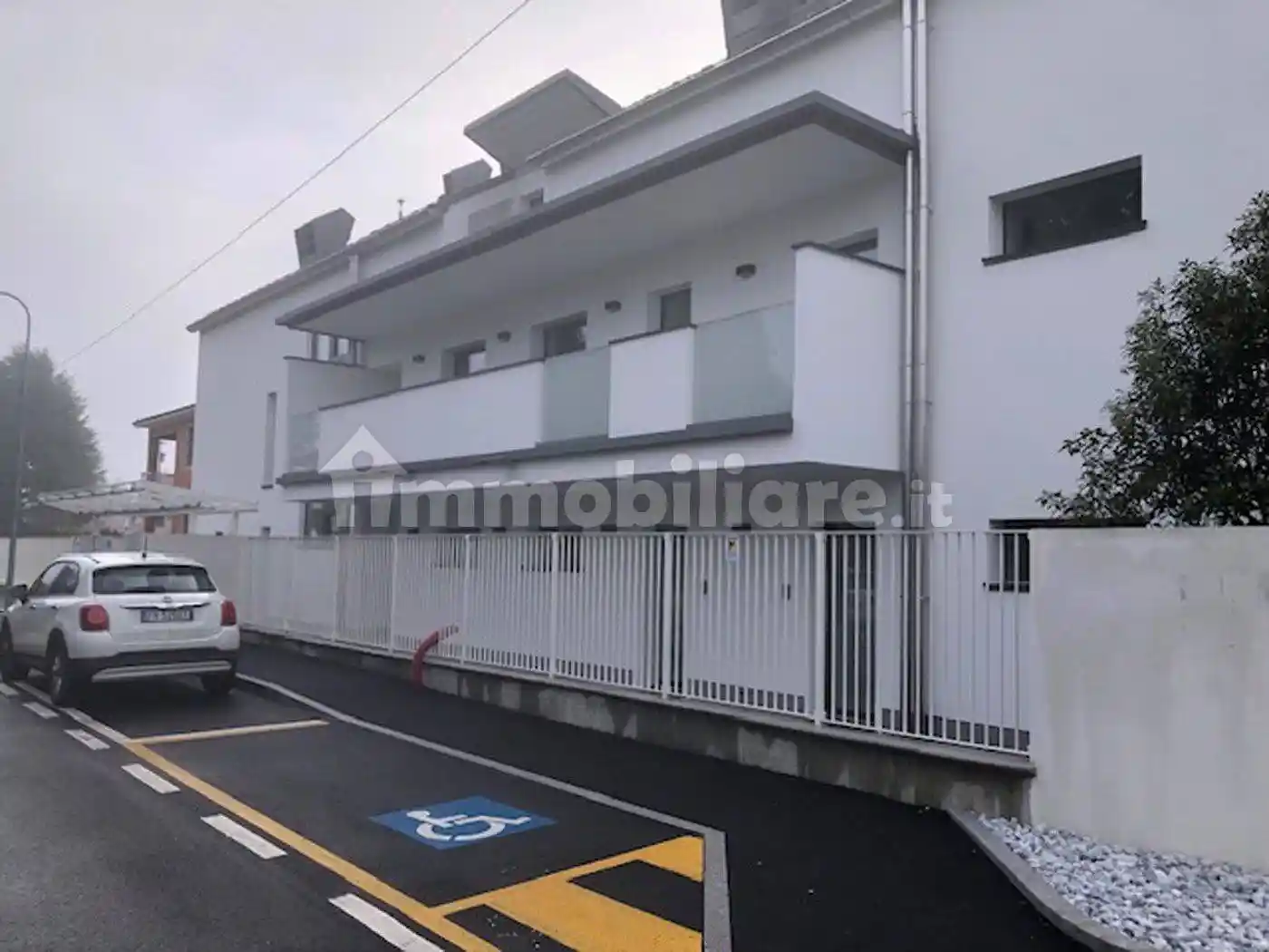 Appartamento in affitto a Albizzate