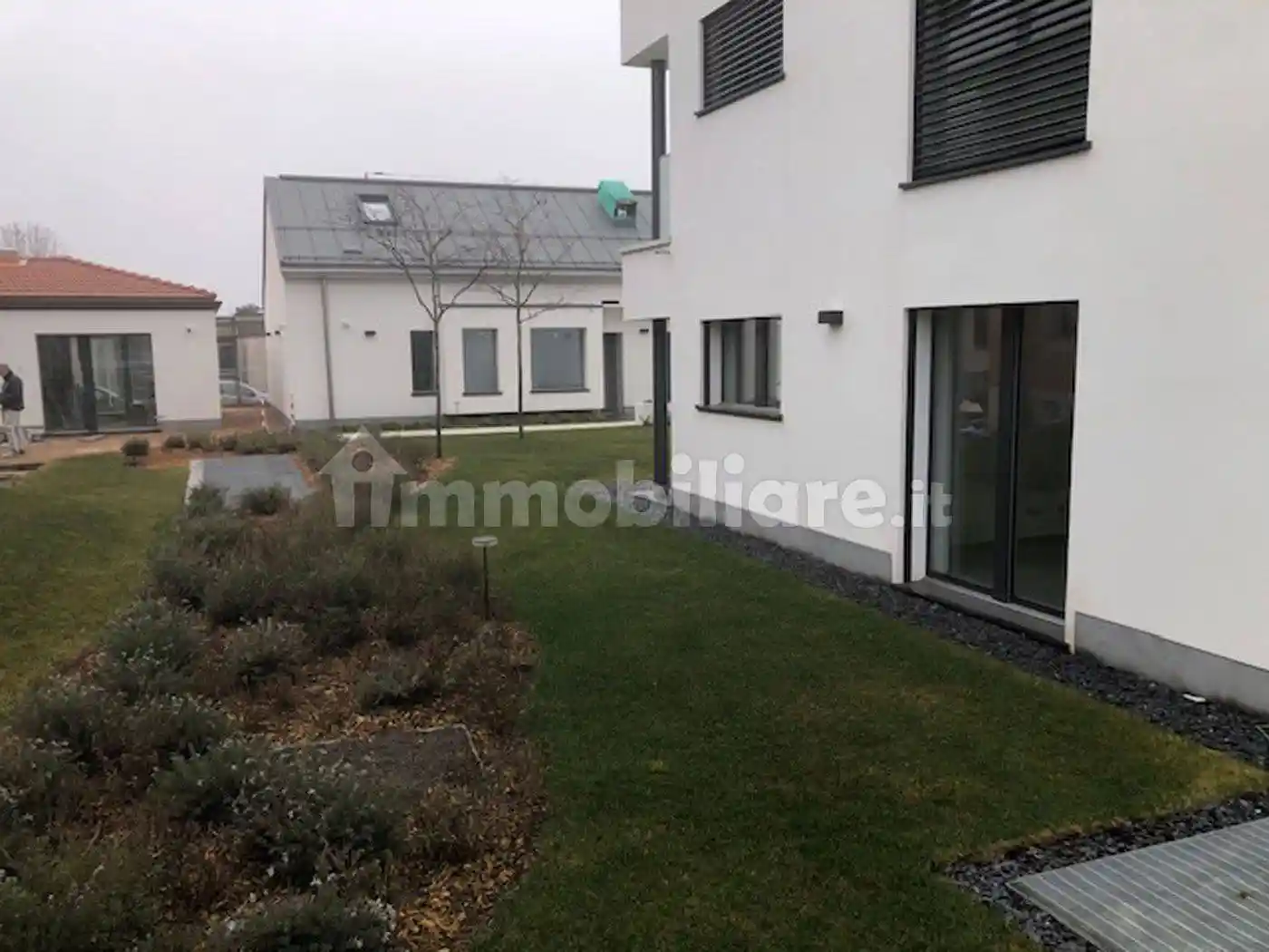 Appartamento in affitto a Albizzate