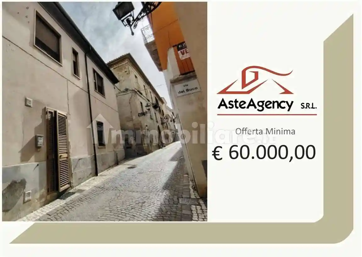 Appartamento in vendita a Torre de' Passeri