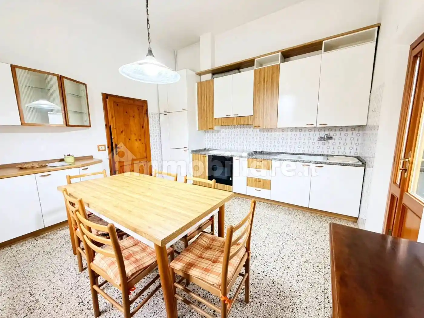 Villa in vendita a Castelfranco di Sotto