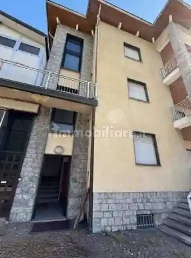 Appartamento in vendita a Cortenova