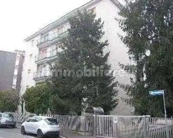 Appartamento in vendita a Monza