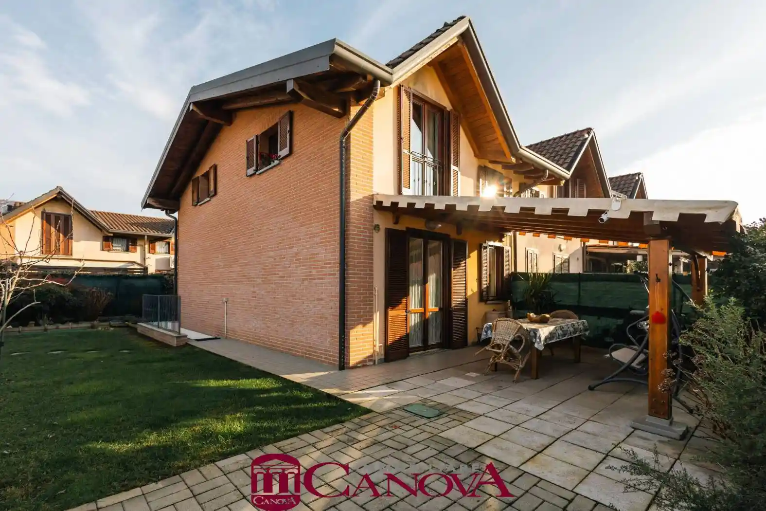 Villetta a schiera in vendita a Limido Comasco