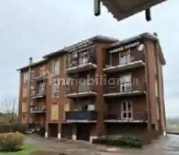 Appartamento in vendita a Besana in Brianza