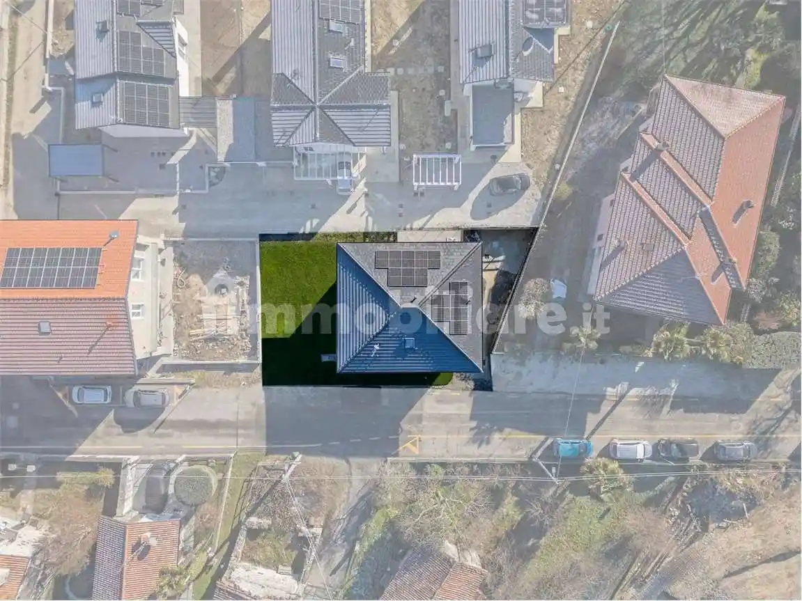 Villa in vendita a Mergozzo