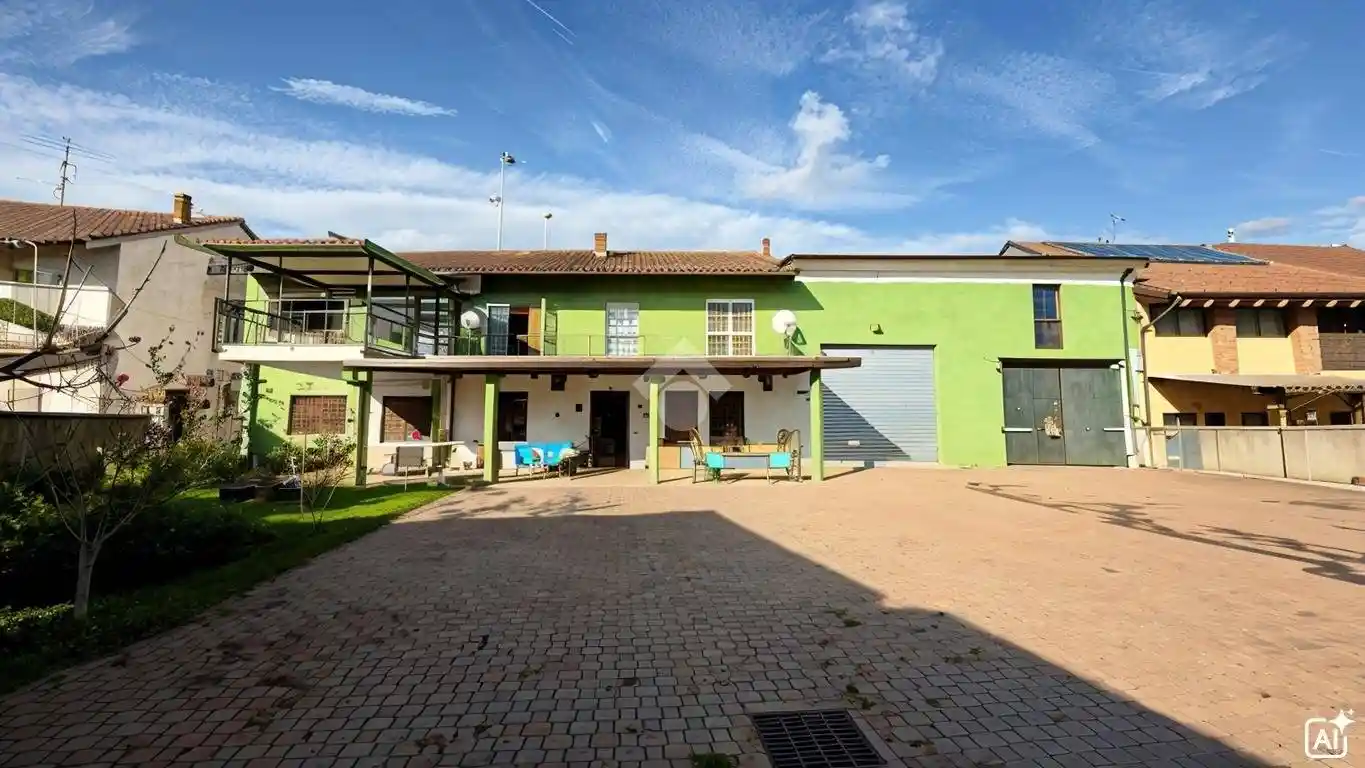 Casa indipendente in vendita a Crescentino