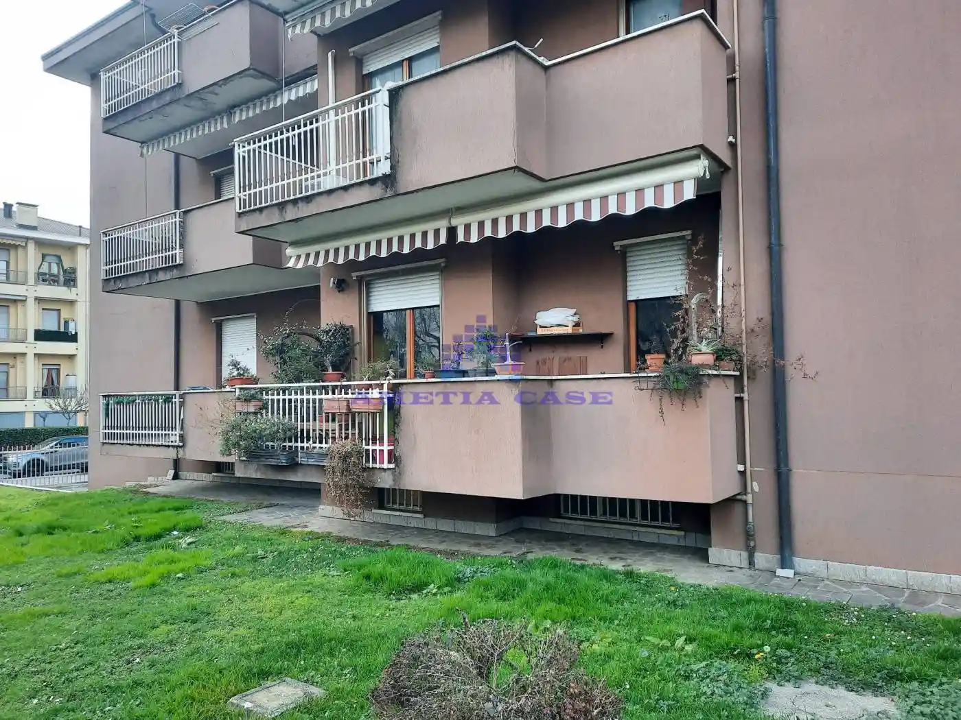 Appartamento in vendita a Bernareggio