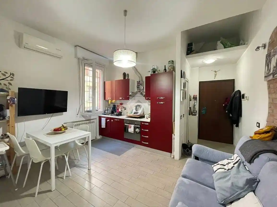 Appartamento in vendita a Bologna